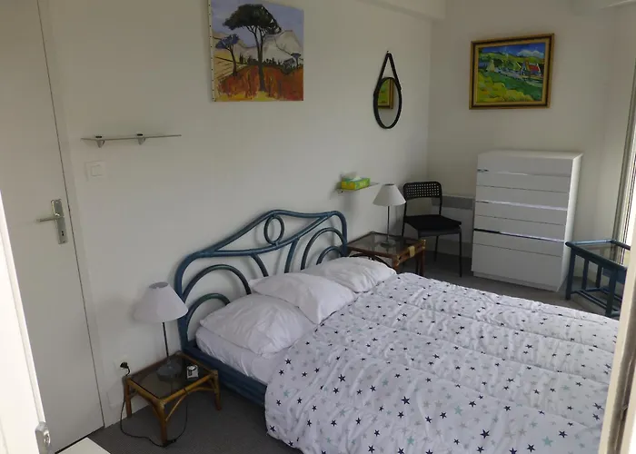 Apartment T2 Piscine A 300m De La *